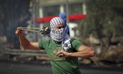 انتفاضة القدس.. 51 شهيدا وآلاف المصابين حصاد 20 يوما
