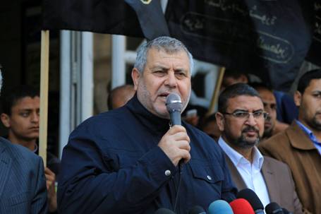 البطش: المطلوب من المركزي حماية الثوابت وليس تحسين شروط التفاوض