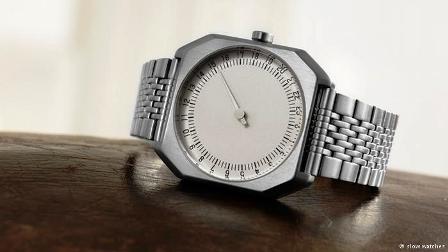 ساعات بعقرب واحد لإبطاء الوقت...!!