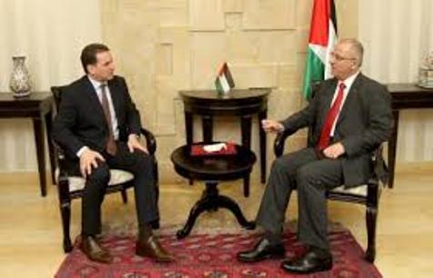 الحمدالله يبحث مع كراينبول عملية إعمار غزة وأوضاع اللاجئين الفلسطينيين