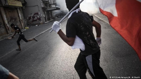 البحرين.. مصرع 5 اشخاص برصاص الأمن بمحيط منزل الشيخ الدراز