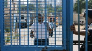 الاحتلال يفرج عن الأسير عادل الزعتري بعد سجن 10 سنوات