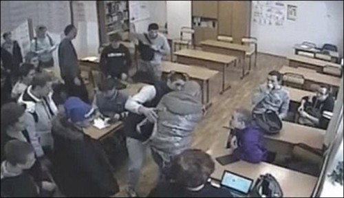 وفاة طالب بسبب مقلب من رفاقه في موسكو