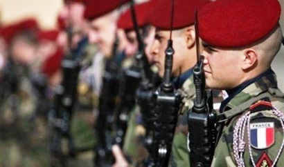 فرنسا ترفع حالة التأهب وتعزز قواتها في العاصمة