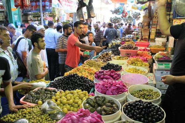 انخفاض الرقم القياسي لأسعار المستهلك في فلسطين