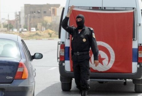 تونس: مقتل 3 من رجال الأمن ومسلح