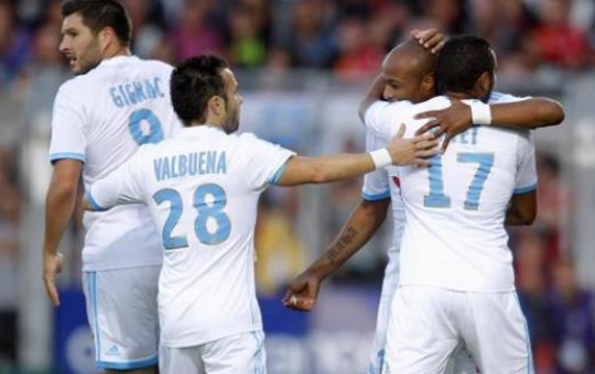 مارسيليا يعزز صدارته للدوري الفرنسي بخماسية في شباك ستاد ريمس