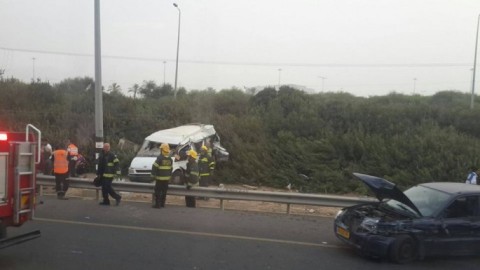 مصرع مواطن وإصابة 9 بحادث سير في اللد