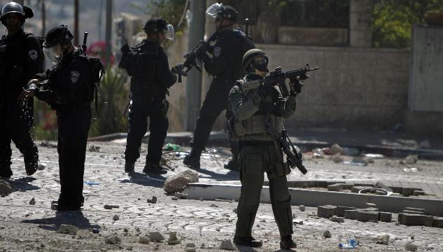 القدس.. إصابة جندي للاحتلال واعتقال شابين