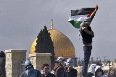 نتنياهو يأمر بقمع المحتجين المقدسيين بقوة 