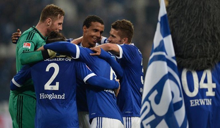 شالكه يغلب اوجوكسبورغ في الأسبوع العاشر من الدوري الألماني