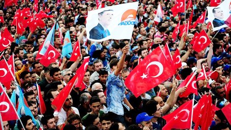 تركيا: الأول من تشرين الثاني قد يكون موعدا للانتخابات المبكرة