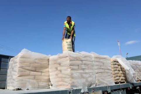 بدء تسجيل الراغبين بالحصول على مواد بناء في غزة