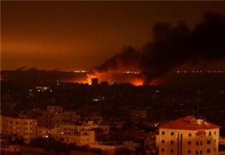 إصابة 3 فلسطينيين في غارات للاحتلال الإسرائيلي على غزة  