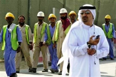 منظمة العفو تتهم قطر بعدم الوفاء بوعودها