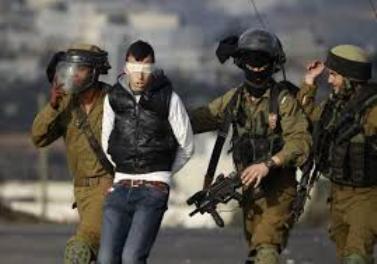 قوات الاحتلال تعتقل 3 مواطنين من القدس