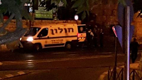 القدس.. الاحتلال يسلم جثمان الشهيد حسن مناصرة إلى ذويه