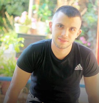 الخليل.. جنود الاحتلال يعتدون على الشاب هيثم سياج أثناء اعتقاله