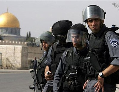 قوات الاحتلال تفرض إجراءات أمنية مشددة بالقدس المحتلة 