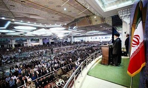الإيرانيون يحتفلون بأول أيام عيد الفطر