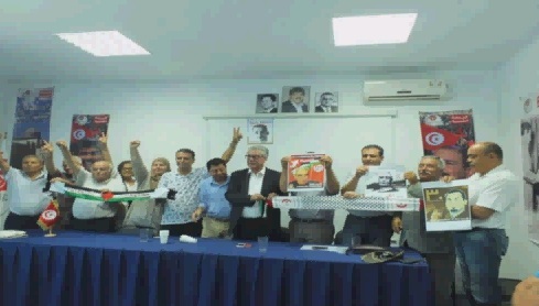 نشطاء تونسيون يضربون تضامناً مع الأسرى الفلسطينيين