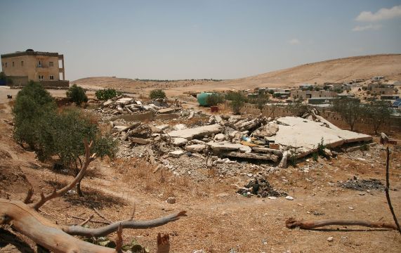الجامعة العربية تدين الهجوم على قرية أم الحيران