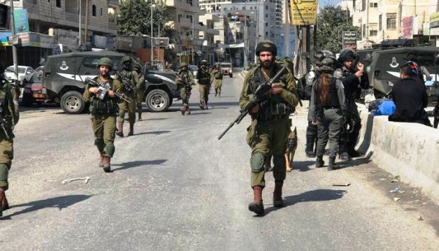 اندلاع مواجهات واعتقال مواطن في قلنديا