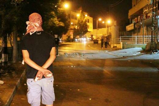 مواجهات مع الاحتلال في أبو ديس شرق القدس