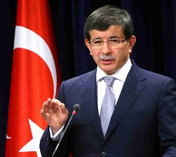 مسؤول في حزب العدالة: أوغلو سيعيد تفويض أردوغان بتشكيل الحكومة