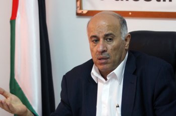 الرجوب يحذر من تداعيات التصعيد 