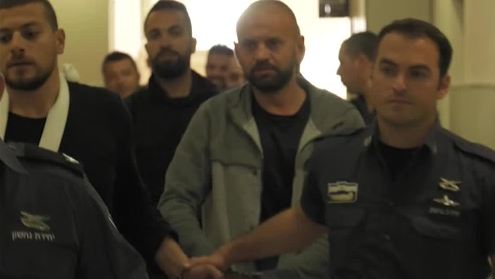 قرار بالإفراج عن حراس الأقصى مع إبعادهم عن المسجد