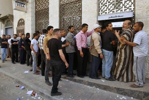 عودة العمل في جميع مصارف قطاع غزة عبر الصرافات الآلية