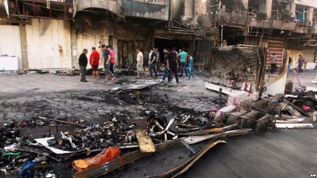 هجوم تفجيري يودي بحياة عشرات العراقيين في بغداد