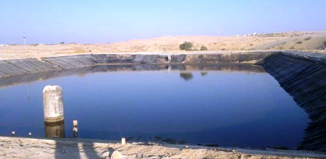 غزة.. تحذيرات من انهيار أحواض الصرف الصحي