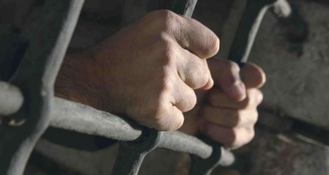210 أسرى دخلوا اعواما جديدة في معتقلات الاحتلال خلال يناير