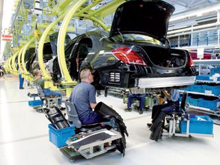 نمو الناتج الصناعي في منطقة اليورو بمقدار 0.8%
