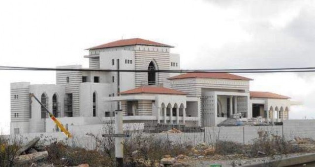 مرسوم بتحويل قصر الضيافة برام الله إلى مكتبة ضخمة