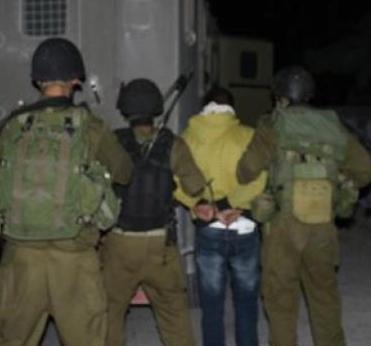 الاحتلال يعتقل 7 مواطنين في الضفة فجرا