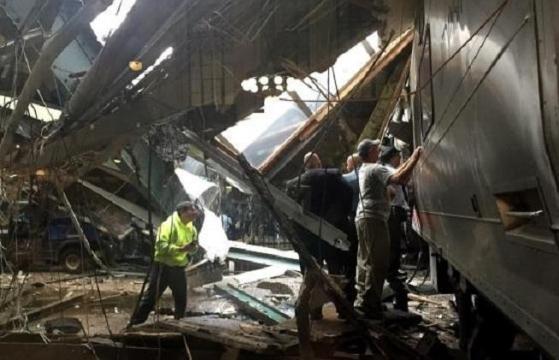 3 قتلى و100 مصاب بحادث قطار في أمريكا