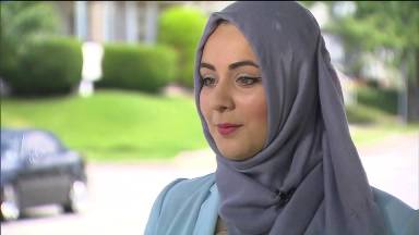 فلسطينية تنال لقب 