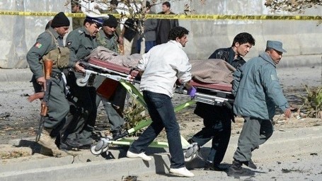 قتلى وجرحى في هجوم تفجيري بأفغانستان