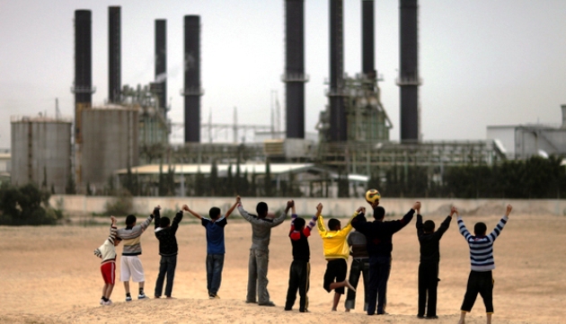 كهرباء غزة: تأجيل تطبيق الرسم الثابت على اشتراكات الدفع المسبق