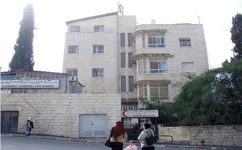 تشويش في عمل مركز إسعاف الهلال بالقدس