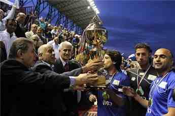 بالفيديو.. هلال القدس يفوز بكأس الضفة الغربية لكرة القدم