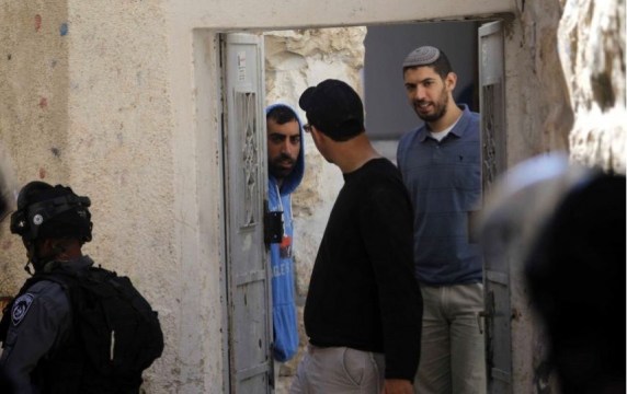 مستوطنون يستولون على أملاك جنوب الأقصى