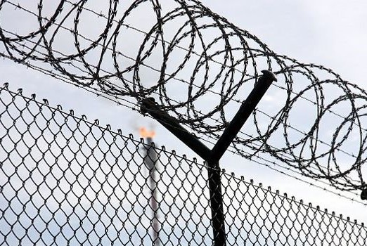 أسير يدخل عامه الـ15 في معتقلات الاحتلال