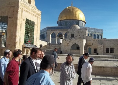 البرلمان العربي يدين اقتحام المسجد الأقصى