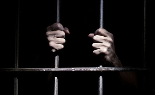 3 أسرى يدخلون أعواماً جديدة في معتقلات الاحتلال