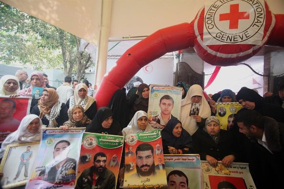 غزة.. وقفة تضامنية مع الاسرى