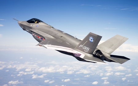 واشنطن تزود الاحتلال بمقاتلاتF35  وترفض بيعها للخليج